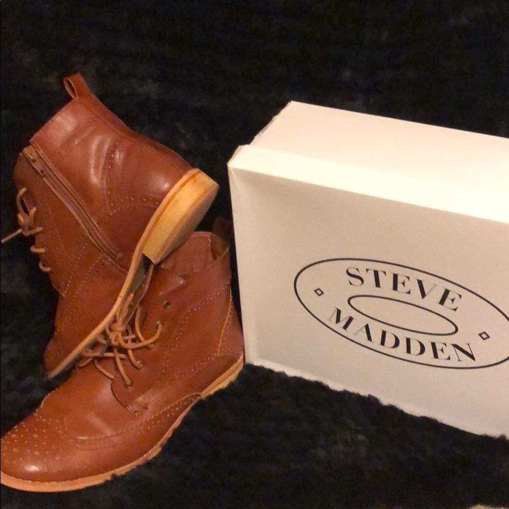 Steve Madden Women’s Bootie